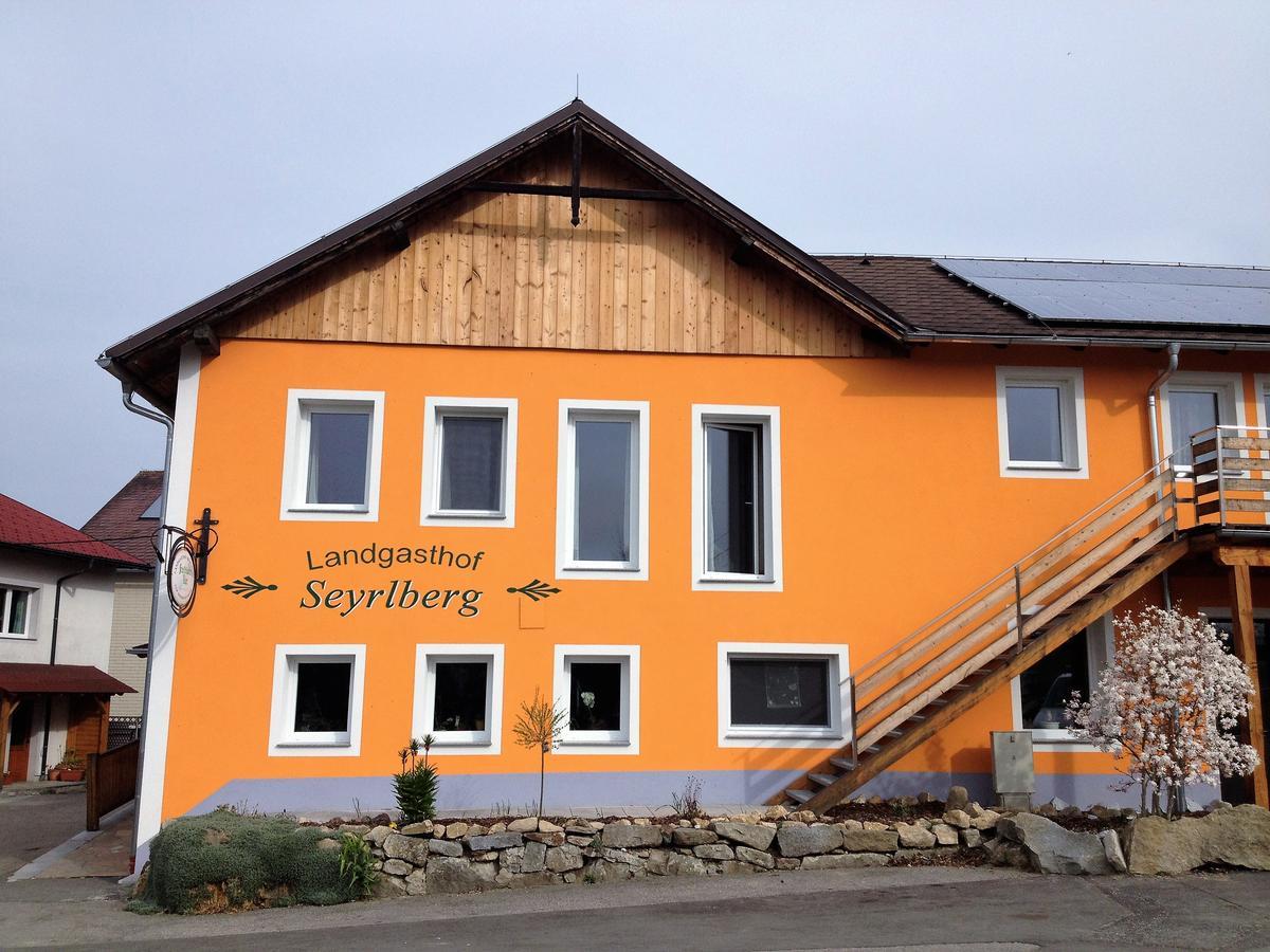 Landgasthof Seyrlberg Reichenau im Mühlkreis 외부 사진